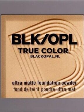 Black Opal True Color Ultra Matte Foundation Powder 200 Light